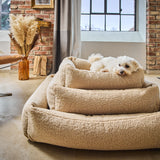 LABONI_Polsterbett_Teddy_beige_Stapel_07